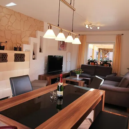 Ferienhaus Haus Clara *